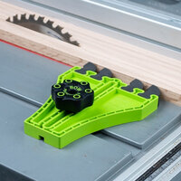 Portable Saw Featherboard
